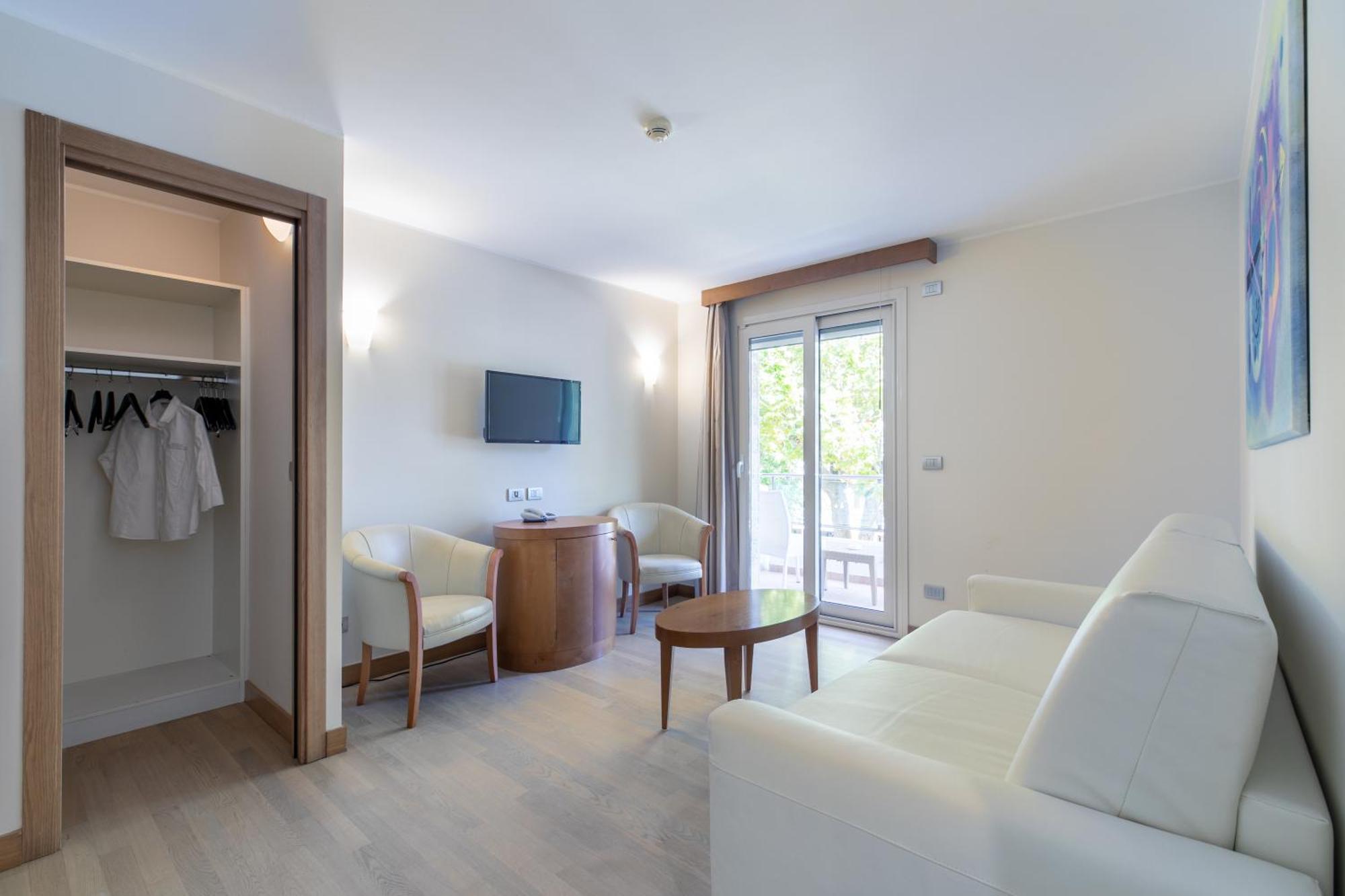 Hotel Villa Doimo لينانو سابيادورو المظهر الخارجي الصورة